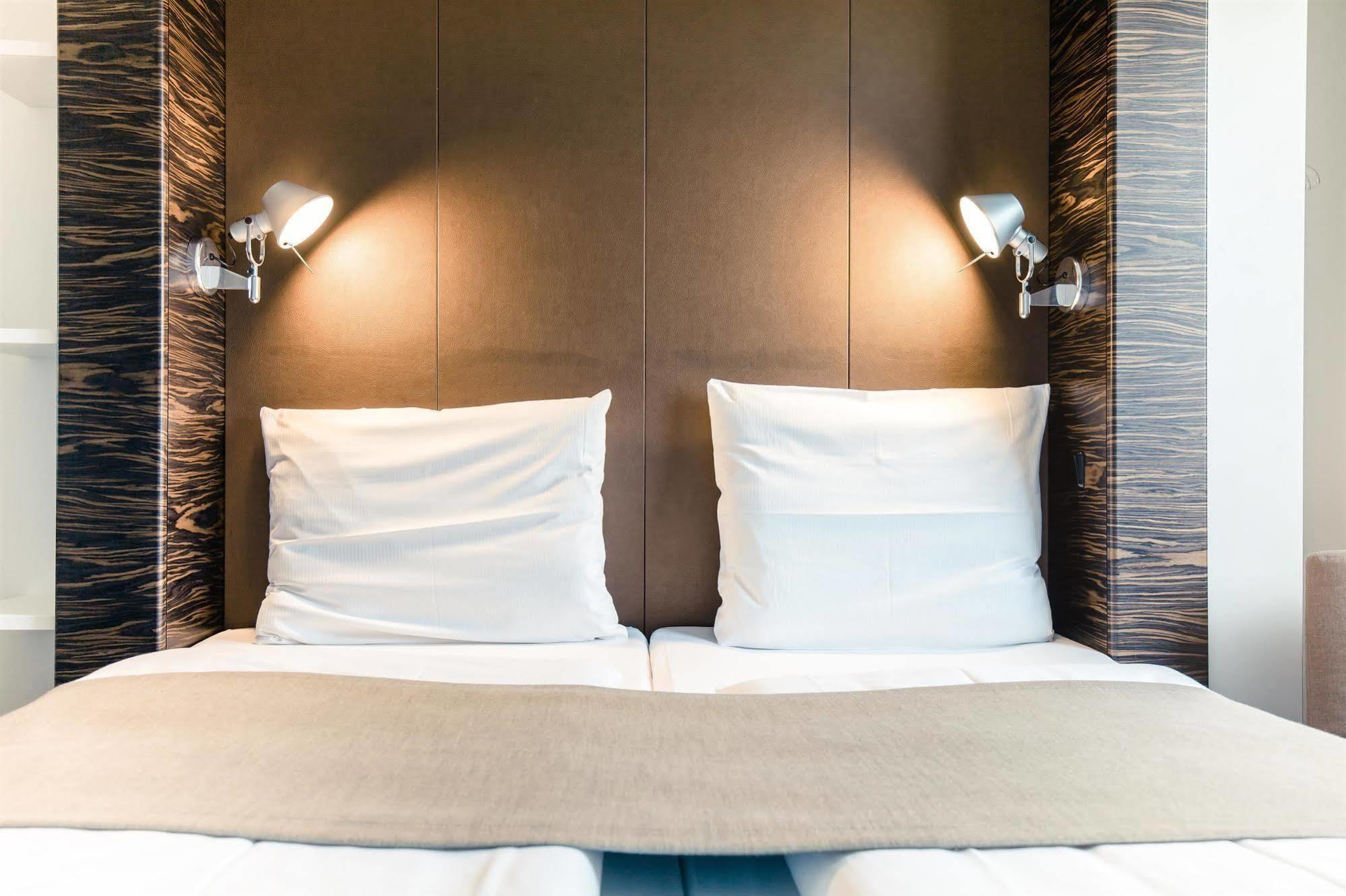 B&B Hotel Duesseldorf-Ратинген Экстерьер фото